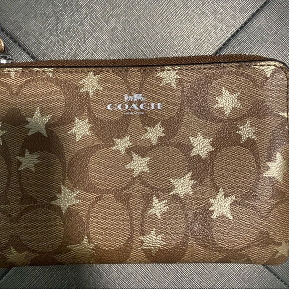 Coach Wristlet - Picture 2 of 11